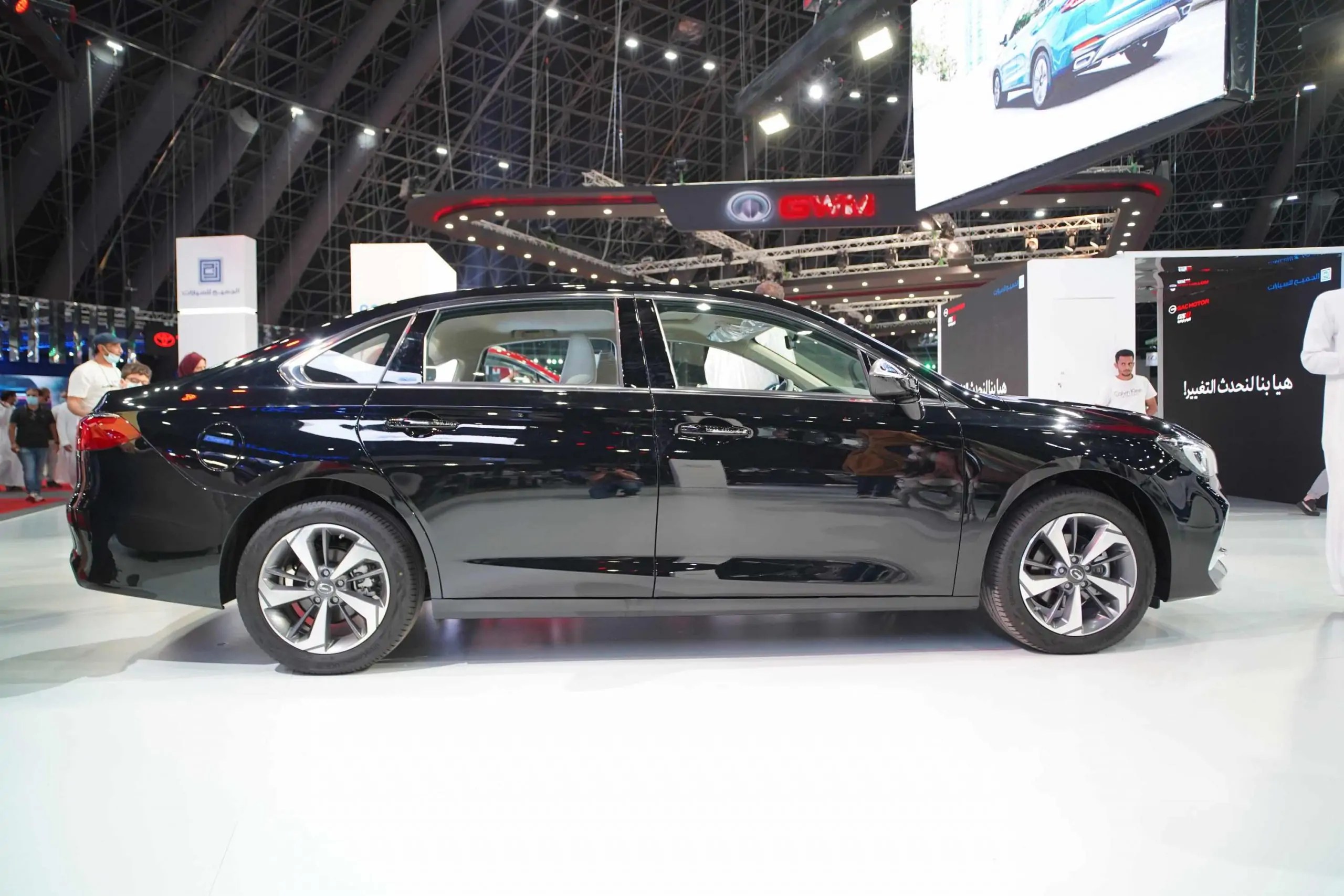 التصميم الجانبي للسيارة جي إيه سي GA6 موديل 2022