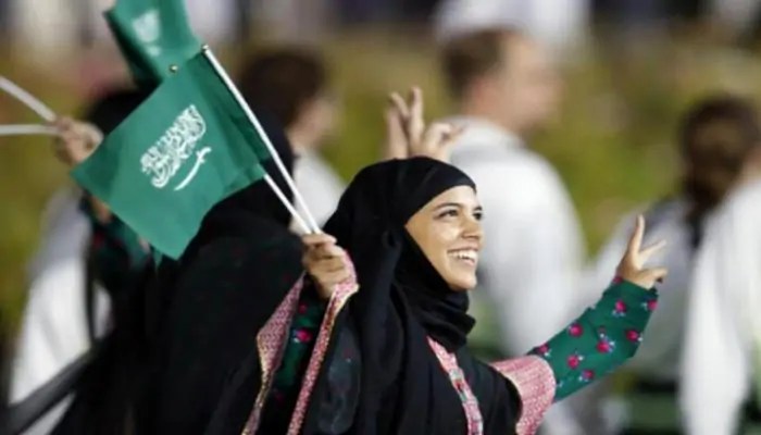 المرأة السعودية أحد عناصر النمو السريع بالسعودية 