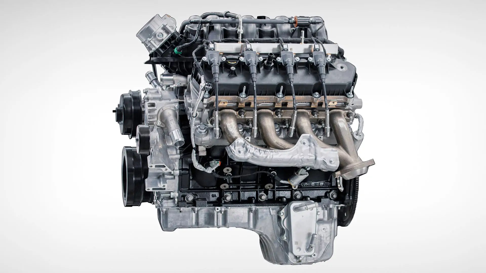 محرك V8 سعة 6.8 ليتر 