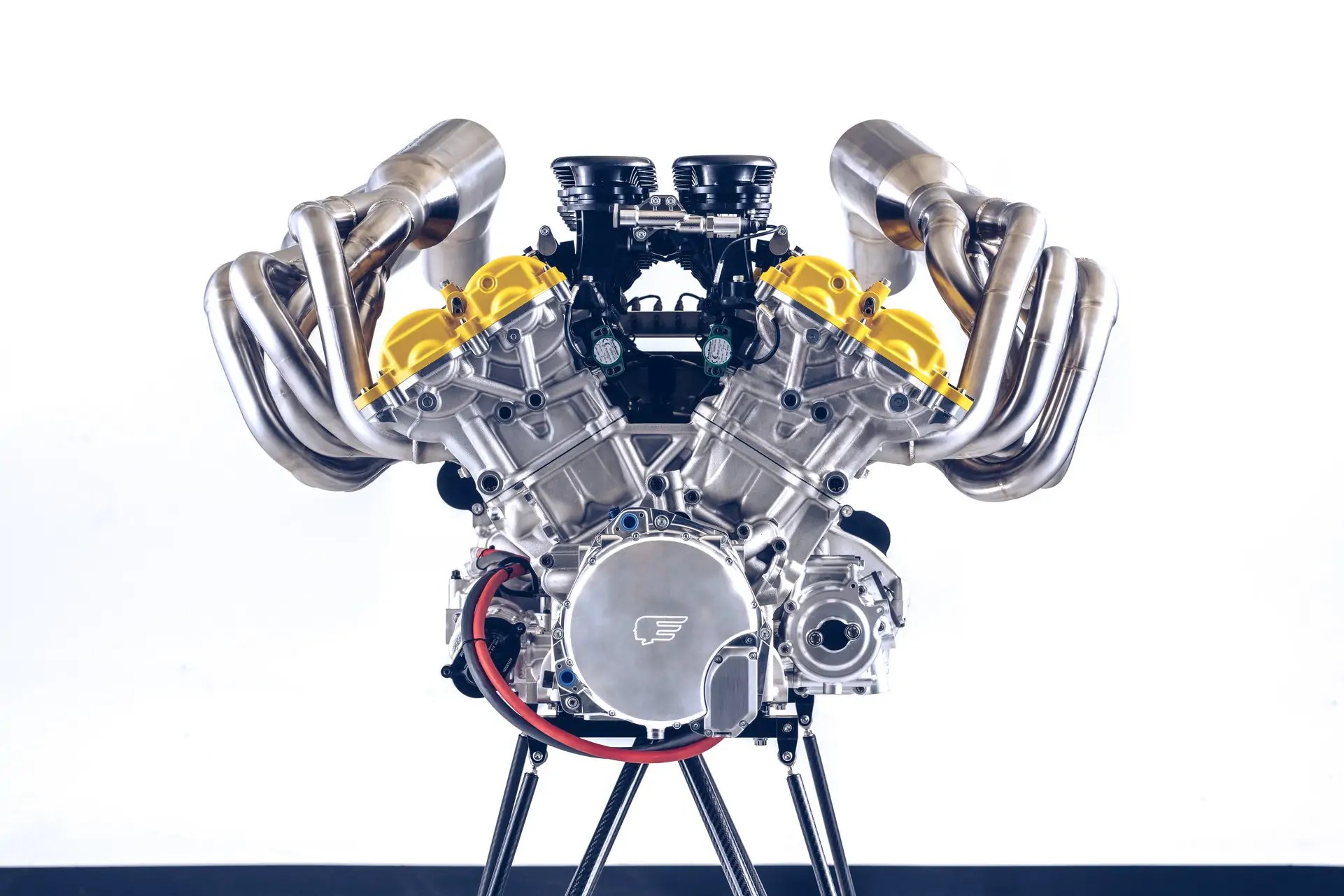محرك V12 العامل على سيارة جوردون موراي الجديده