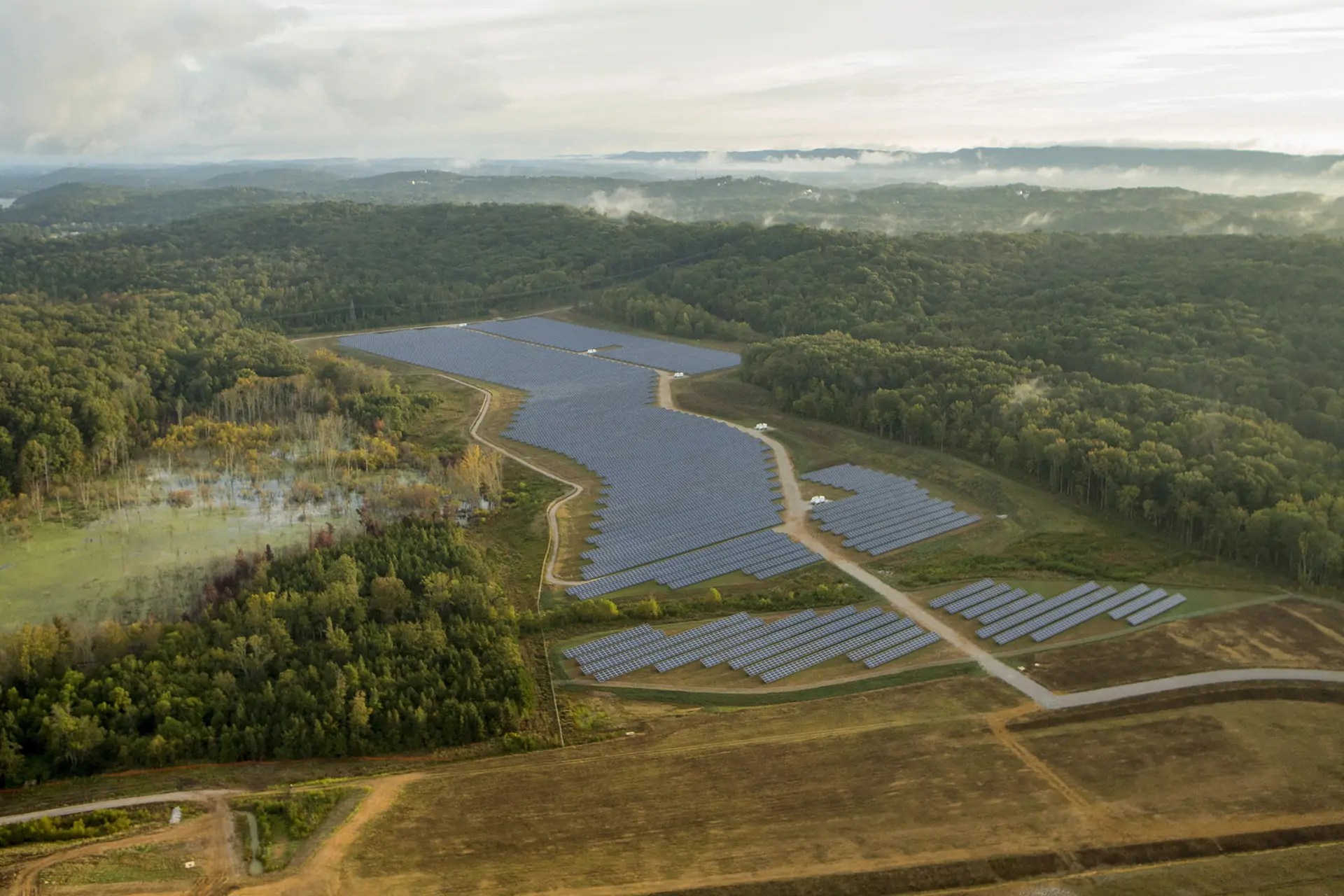 مزرعة الطاقة الشمسية بمصنع فولكس واجن 