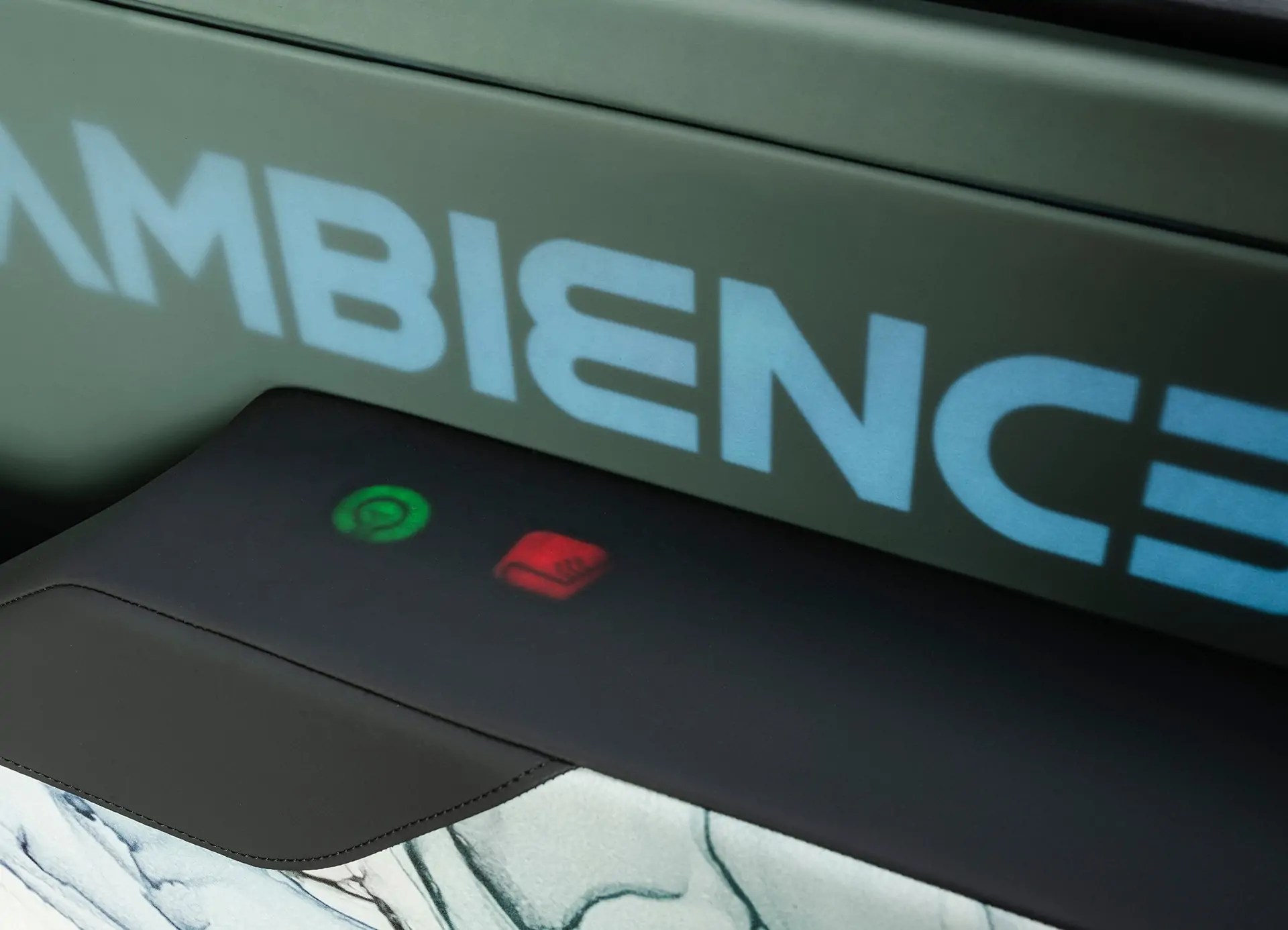سيارة AMBIENC3