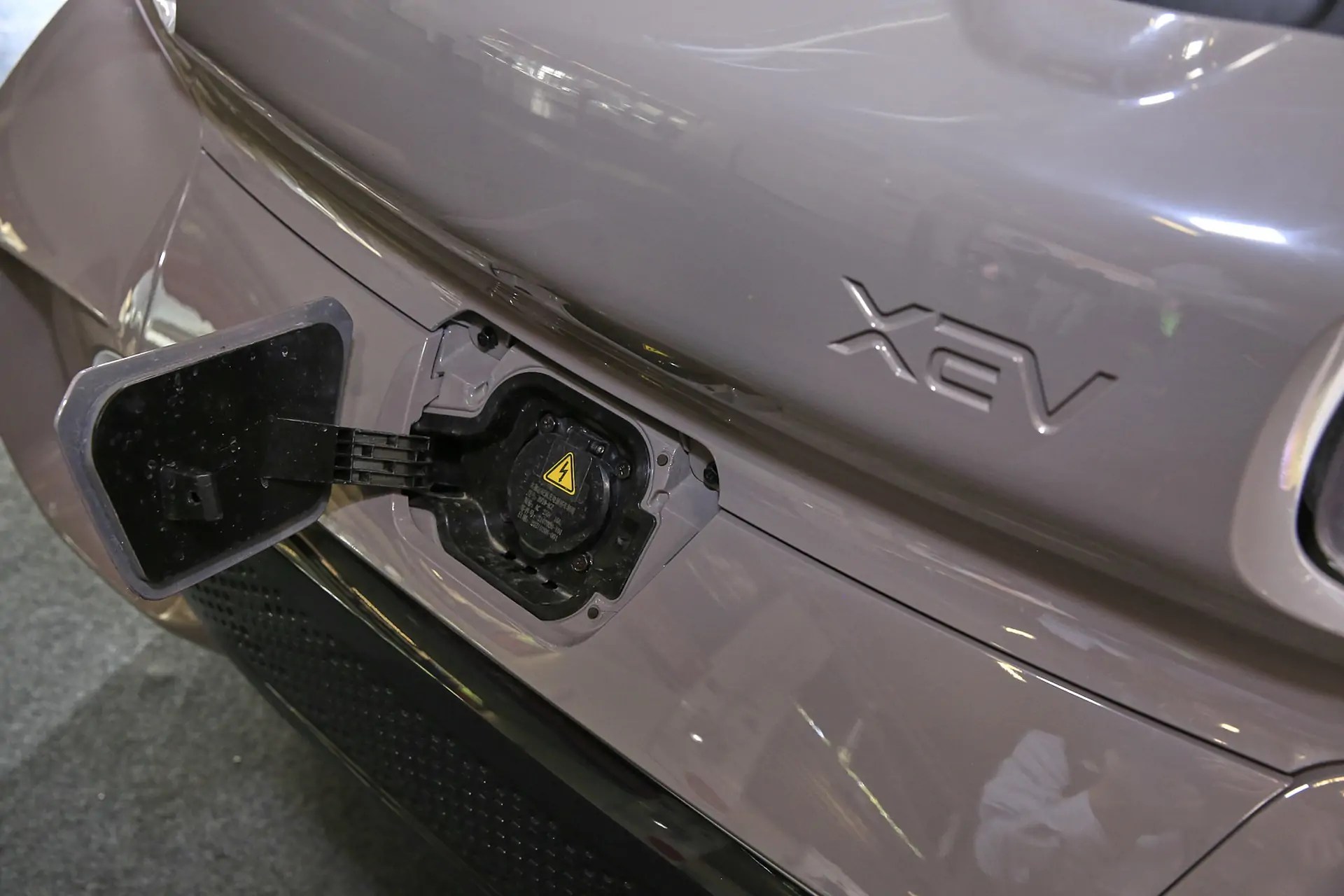 سيارة XEV الكهربائية المطبوعة ثلاثية الابعاد