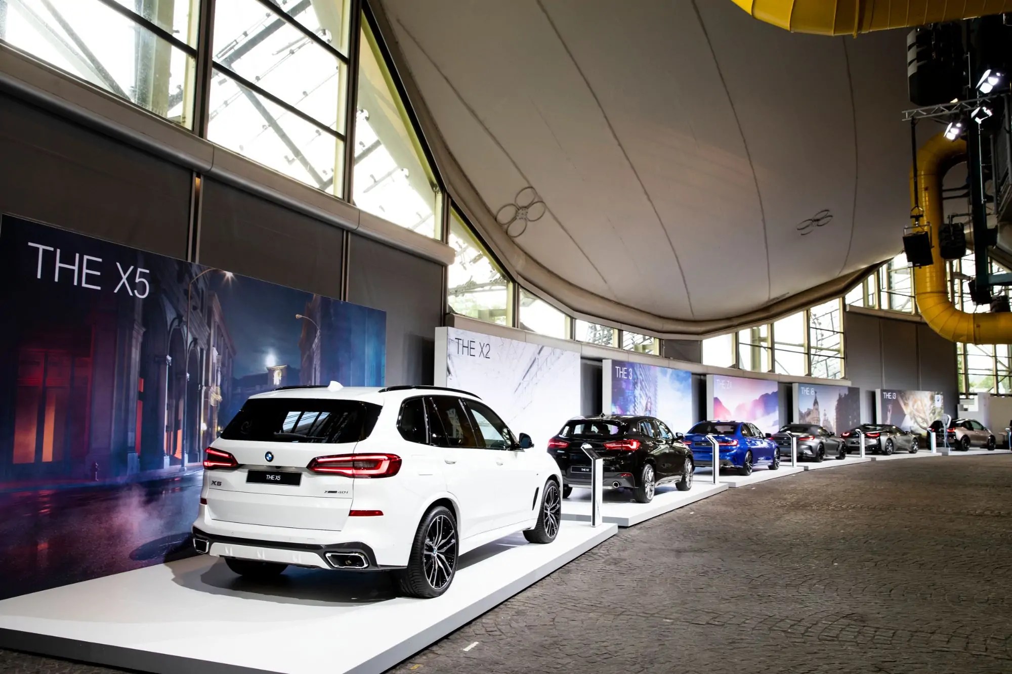 BMW تؤكد على توسعها لمنظومة النقل الكهربائية