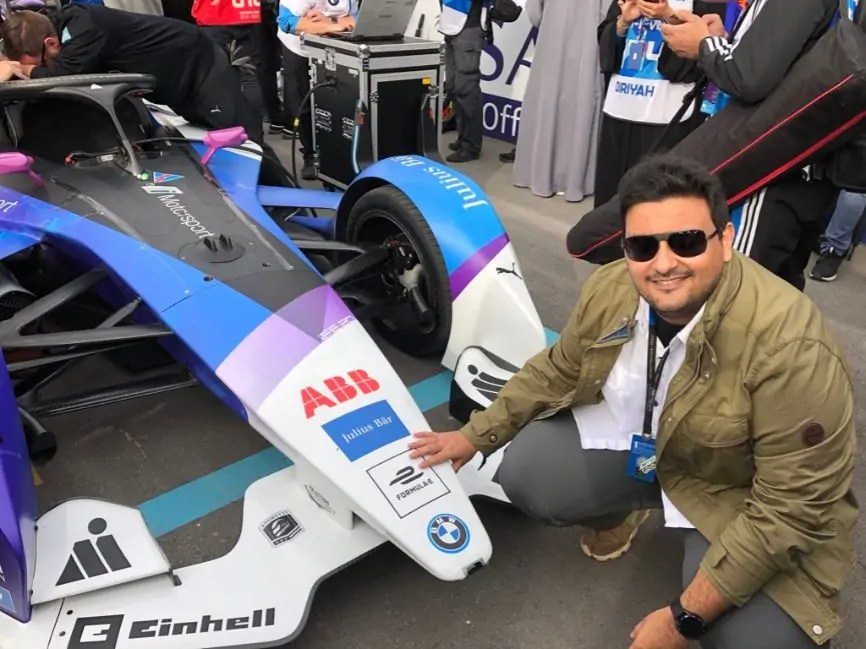 أليكساندر سيمز سائق BMW بطل الجولة الثانية لسباق فورمولا E الدرعية