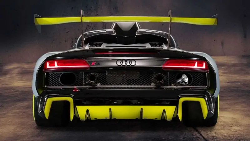 أودي R8 LMS GT2 2020 تنكشف كسيارة سباق شرسة بقوة كبيرة