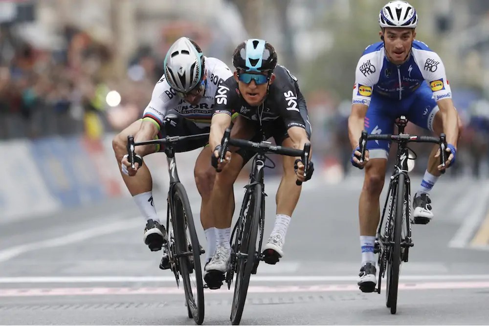 البلجيكي فان أرت يتصدر اليوم سباق ميلانو-سان ريمو للدراجات الهوائية