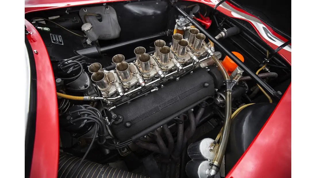 براءة اختراع من تويوتا لمحرك مزدوج التوربو V8 في مواجهة التحول الكهربائي