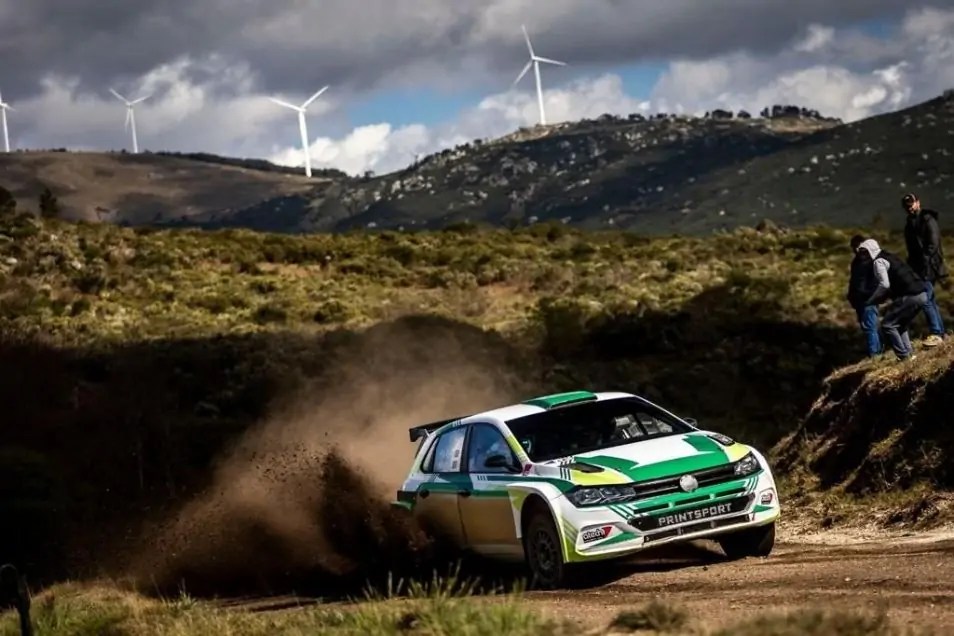 سائق WRC-2 السعودي راكان الراشد يثني على دور المنافسات المحلية في صقل مهارات السائقين