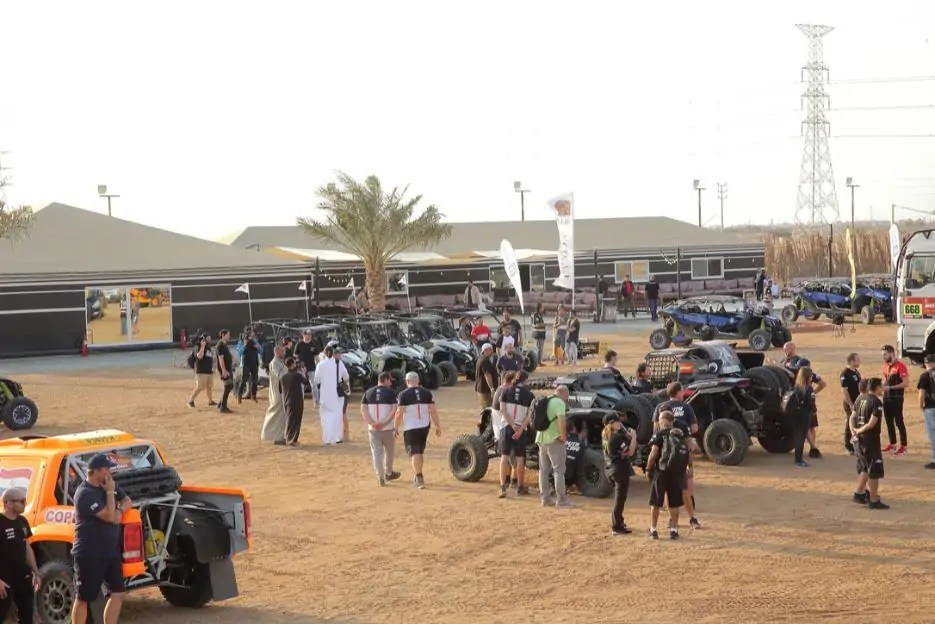 ساماكو و مخيم ديرتنا ترحبان بمتسابقي مركبة Can-Am في رالي داكار 2020