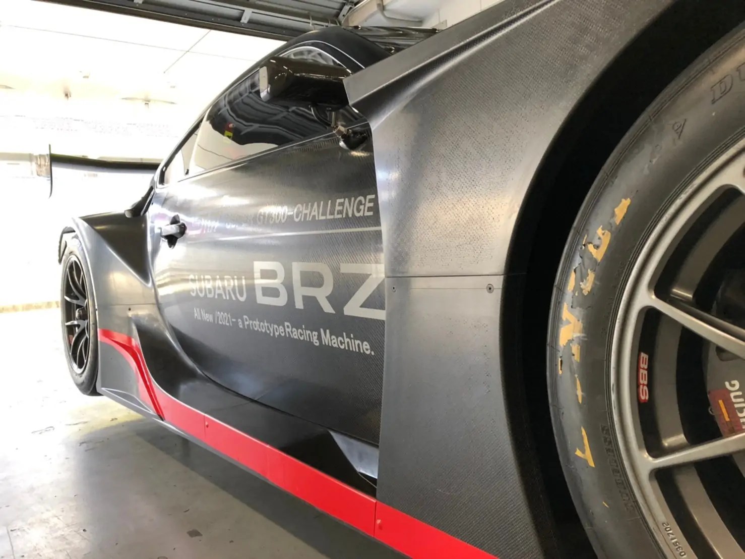 شاهد سوبارو BRZ GT300  2021 على حلبة سباق أوكاياما الدوليه
