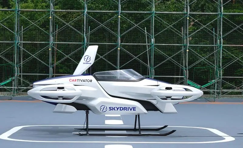 أكملت شركة SkyDrive اليابانية الاختبارات الأولى لسيارتها الطائرة مع وجود شخص على متنها