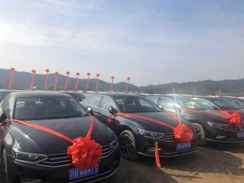  شركة Jiangxi West Dajiu الصينية توزع 4116 سيارة جديدة مجانا على موظفيها