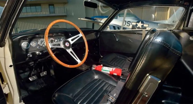 سبب ارتفاع سعر سيارة فورد موستنج شيلبي GT350R فاستباك 1965