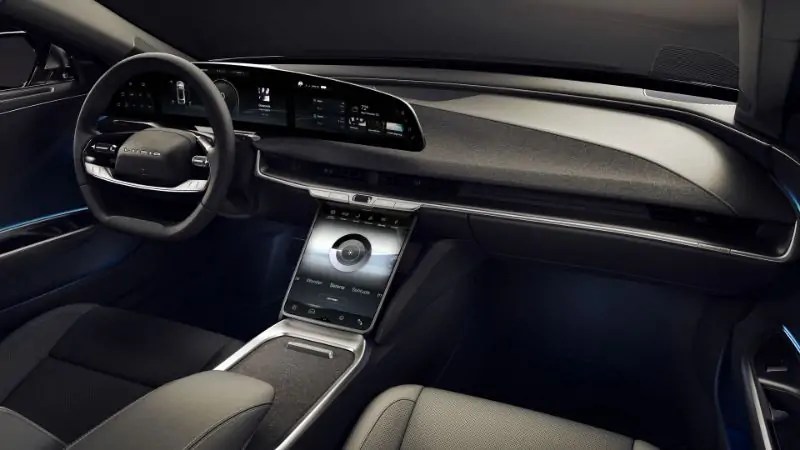 أعلنت لوسيد موتورز رسمياً عن مواصفات واسعار الإصدار الأساسي من سيارتها الكهربائية لوسيد اير