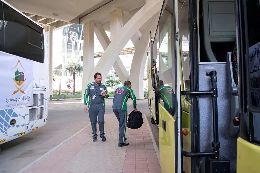 محاكاة افتراضية لحافلات خدمات المعتمرين في مطار جدة الجديد