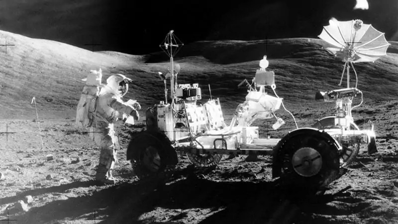تمتلك شركة ناسا برنامج هام أطلقت عليه اسم Artemis وهو الخاص بهبوط رجل آخر وأول امرأة على القمر