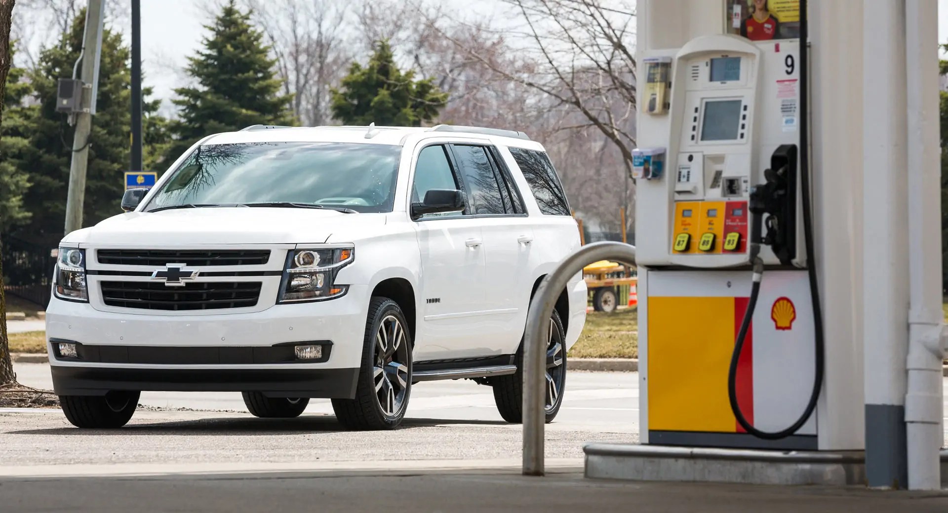 نقص سائقي صهاريج نقل الوقود في امريكا يهدد المحطات بالشلل