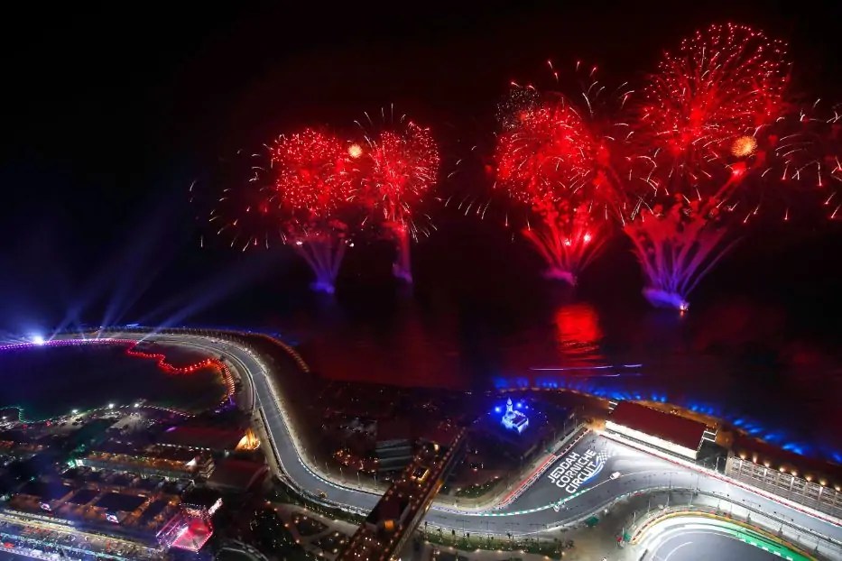 وضع اللمسات الأخيرة لجائزة السعودية الكبرى F1 لموسم 2022