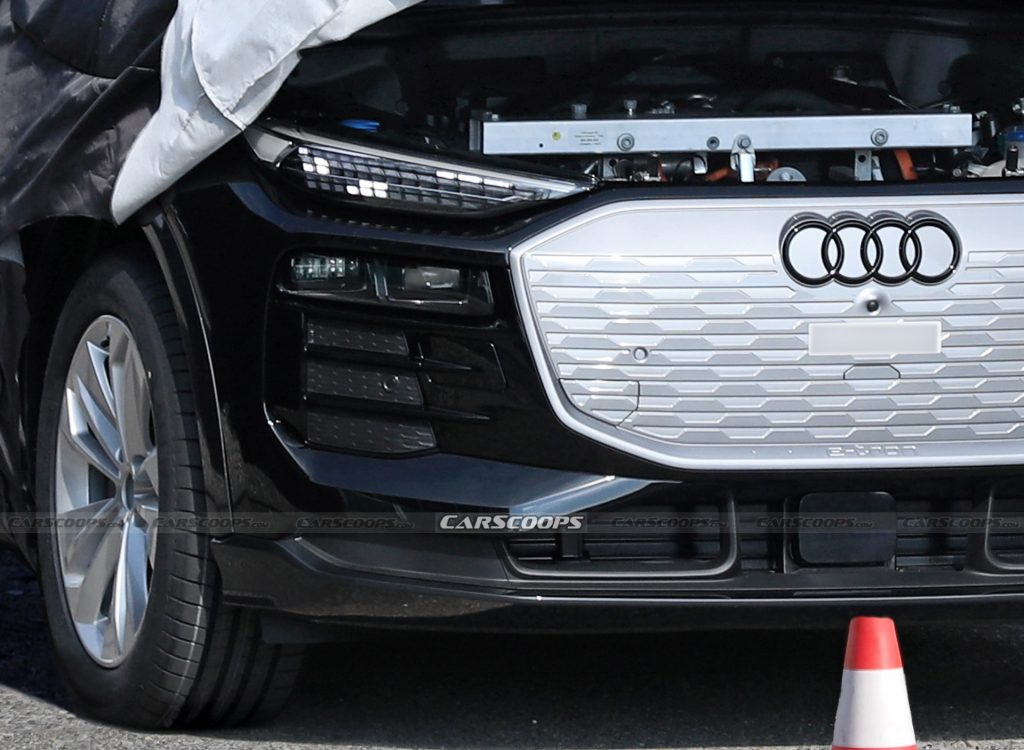 الكشف عن الواجهة الأمامية لأودي 2024 Audi Q6 e-tron  
