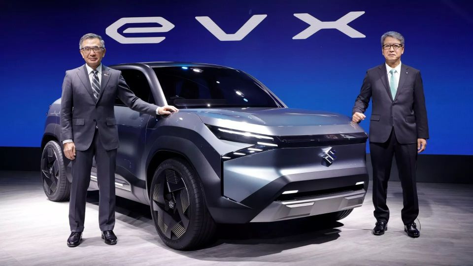 سوزوكي تستعرض سيارة المفهوم EVX  2025 بمدى سير 550 كلم