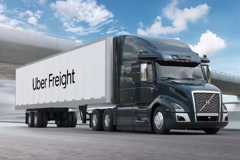  شراكة بين فولفو وأوبر لتقديم خدمات النقل بشاحنات القيادة الذاتي
