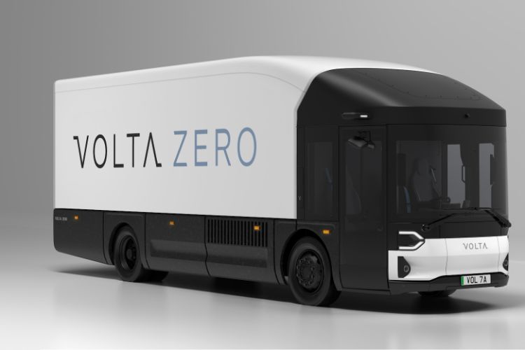 شركة فولتا تبني أول النماذج الأولية لشاحنتها الكهربائية بالكامل
