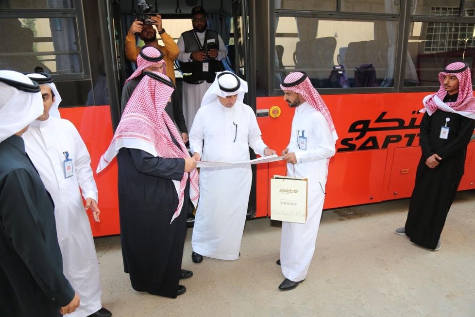 شركة مواصلات جدة تزيد مسار خدمة النقل السريع من وإلى مطار الملك عبدالعزيز الدولي