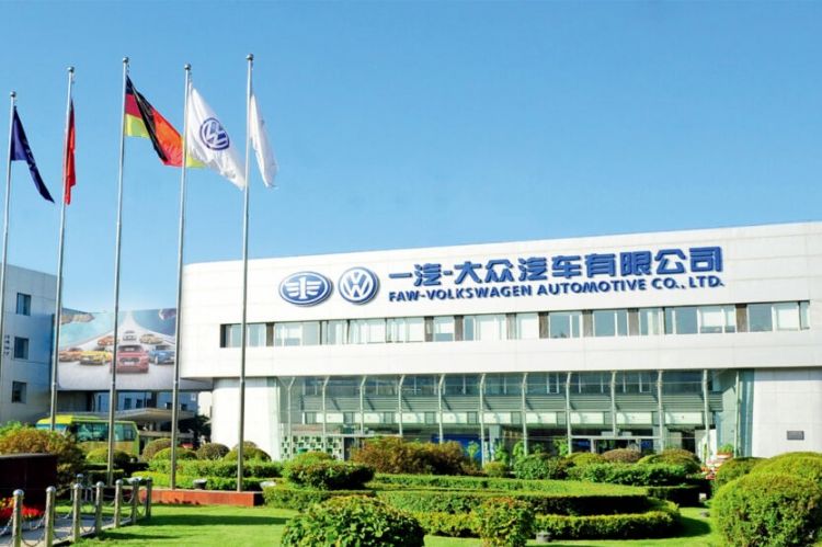 فولكس فاجن توقف الإنتاج في مصنعين بالصين بسبب فيروس كورونا
