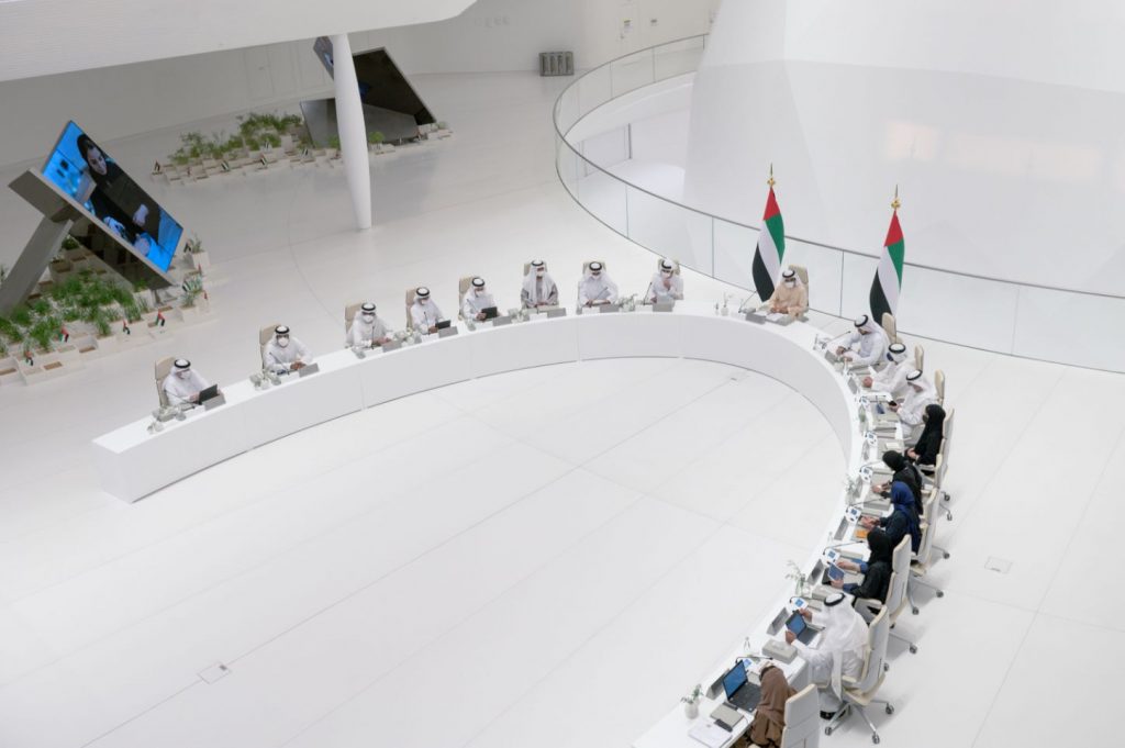 مجلس الوزراء الاماراتي يعتمد ترخيص اختبار تقنيات المركبات ذاتية القيادة