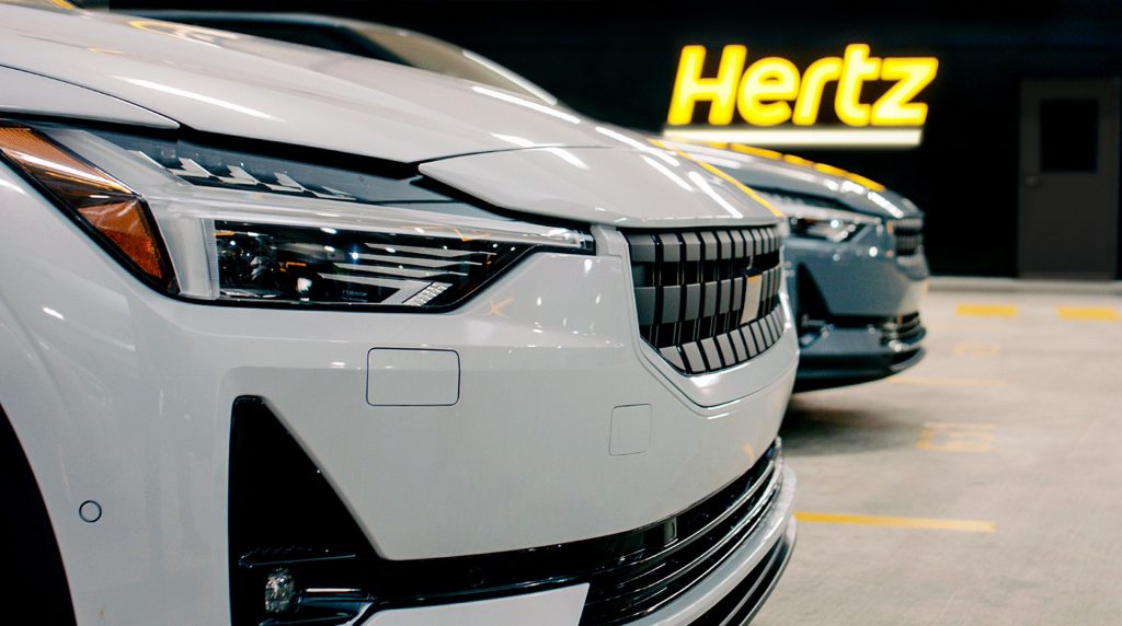 هيرتز تضم 65 ألف سيارة بوليستار لاسطول سيارتها الكهربائي