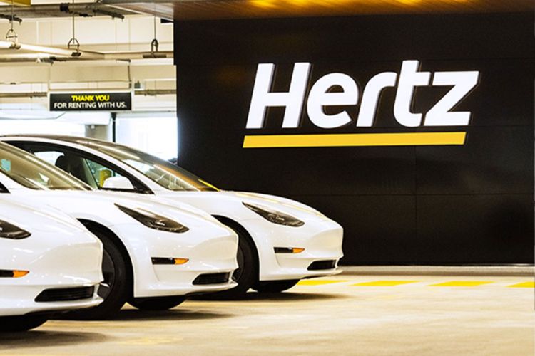 هيرتز لتأجير السيارات تصنع أكبر طلبية فردية للسيارات الكهربائية من تيسلا