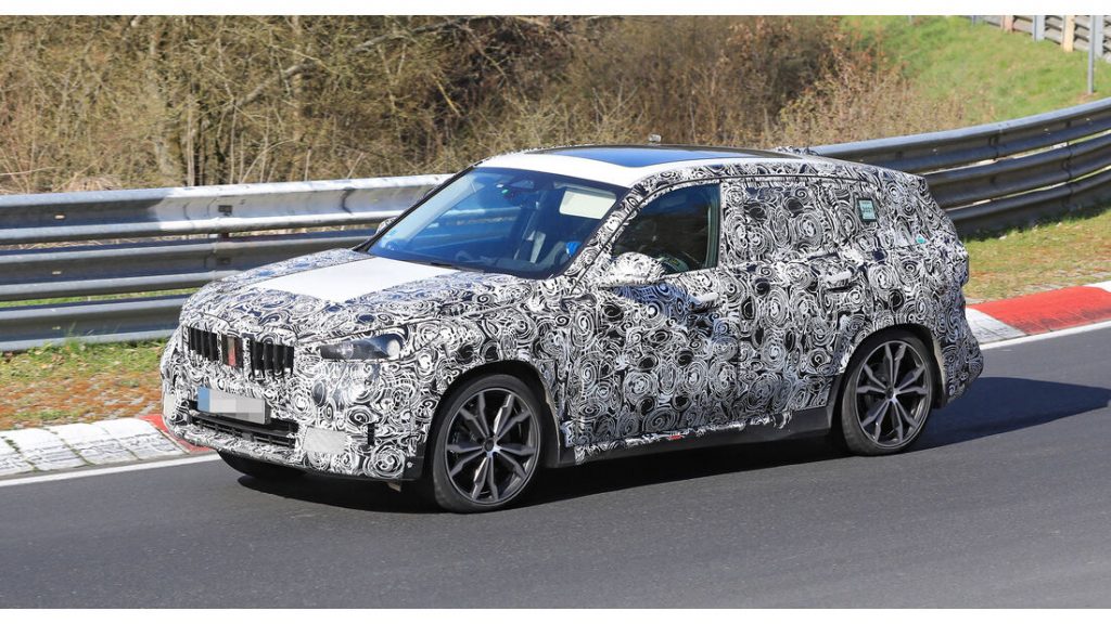 BMW تكشف عن الجيل الثالث من X1 بخيار كهربائي بالكامل ix1