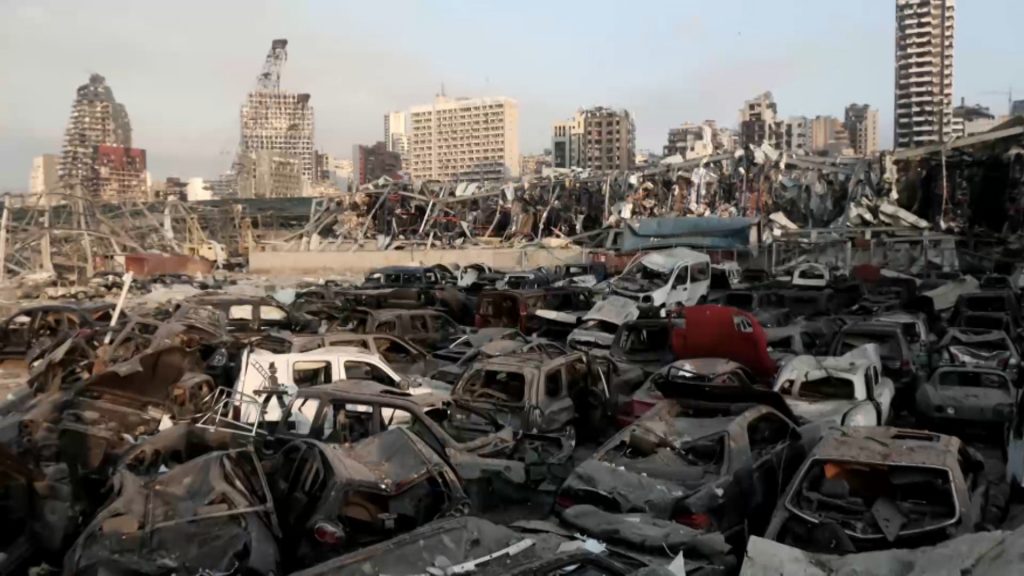 أكثر من 600 سيارة أودي 2021 دمرها انفجار مرفأ بيروت