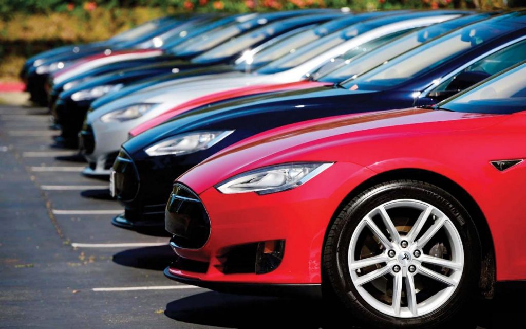ارتفاع مبيعات السيارات في أمريكا إلى ما يعادل 15.7 مليون سيارة