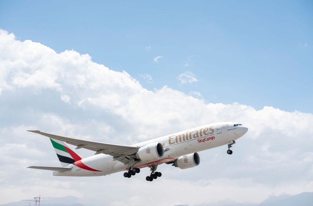 الإماراتية للشحن الجوي تواصل نموها في ظل الأزمة