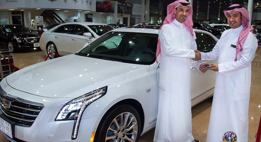 الجميح تبيع أول "كاديلاك CT6" في السعودية