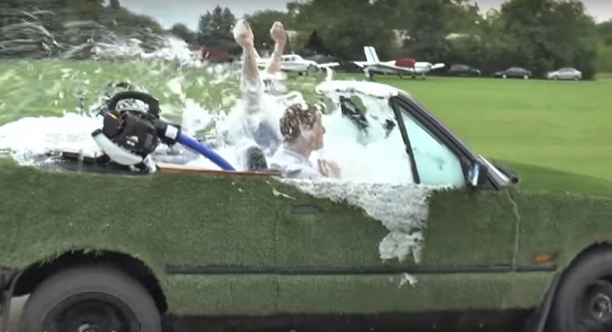 بالفيديو: تحويل BMW الفئة الثالثة إلى حوض استحمام ساخن