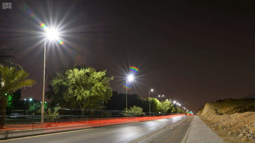 برنامج تأهيل مصابيح إنارة شوارع المملكة ينطلق في الشرقية وسكاكا