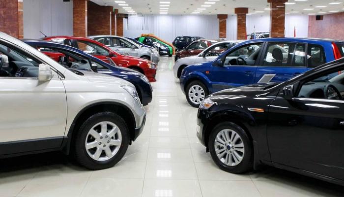 تحسن مبيعات السيارات بالسوق المصري ولاتأثير لضريبة راديو السياره