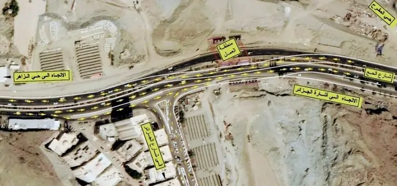 تطوير مكة: إغلاق طرق لإنشاء جسر علوي في تقاطع الدائري الثالث مع شارع الحج