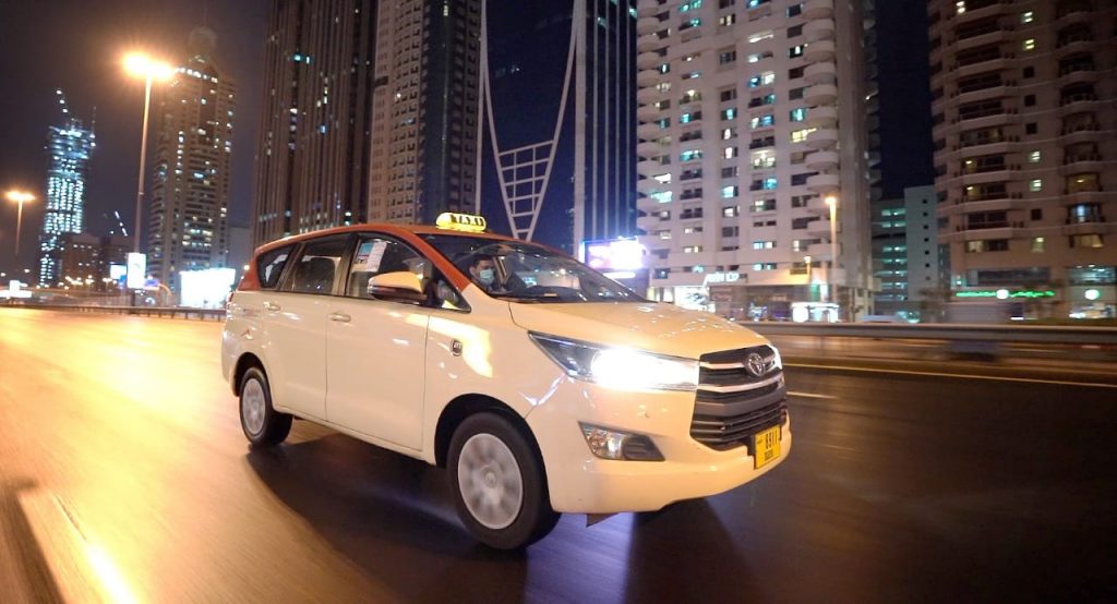 تكريم ألف سائق تاكسي في دبي