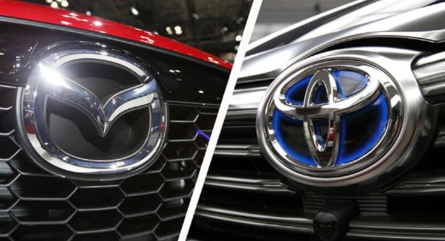 تويوتا ومازدا تعقدان صفقة للتعاون في صنع السيارات