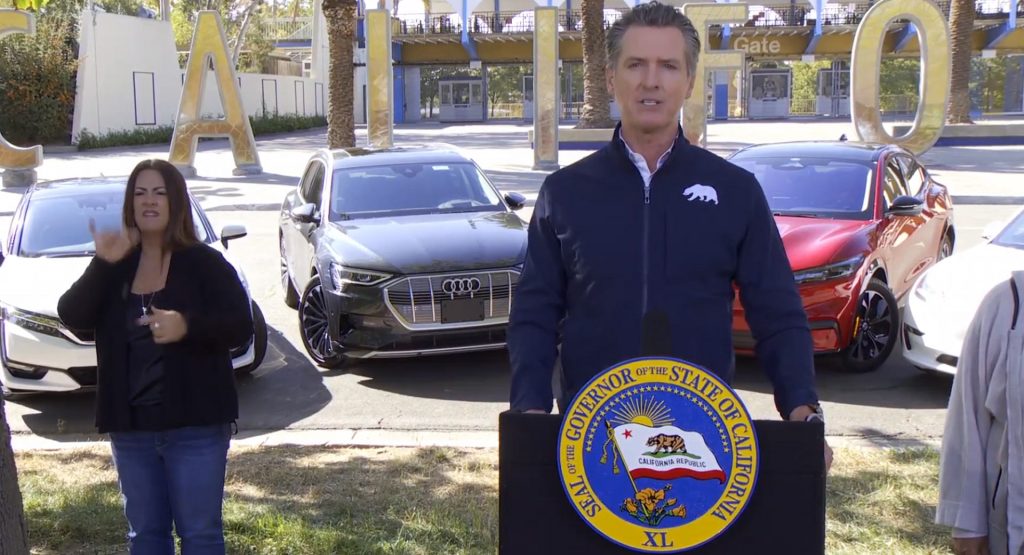 حاكم كاليفورنيا يتجه لحظر بيع سيارات البنزين بحلول 2035