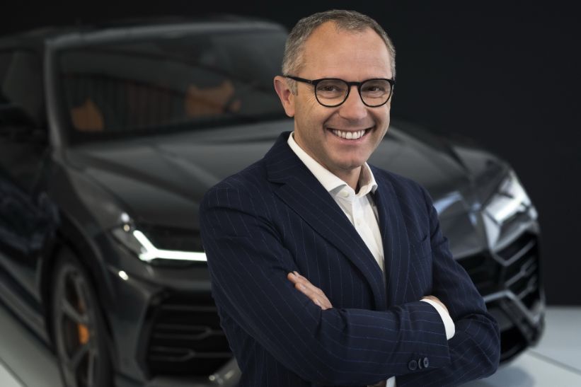 رئيس لامبورجيني يستقيل من منصبه ويُصبح رئيساً تنفيذياً للفورمولا 1