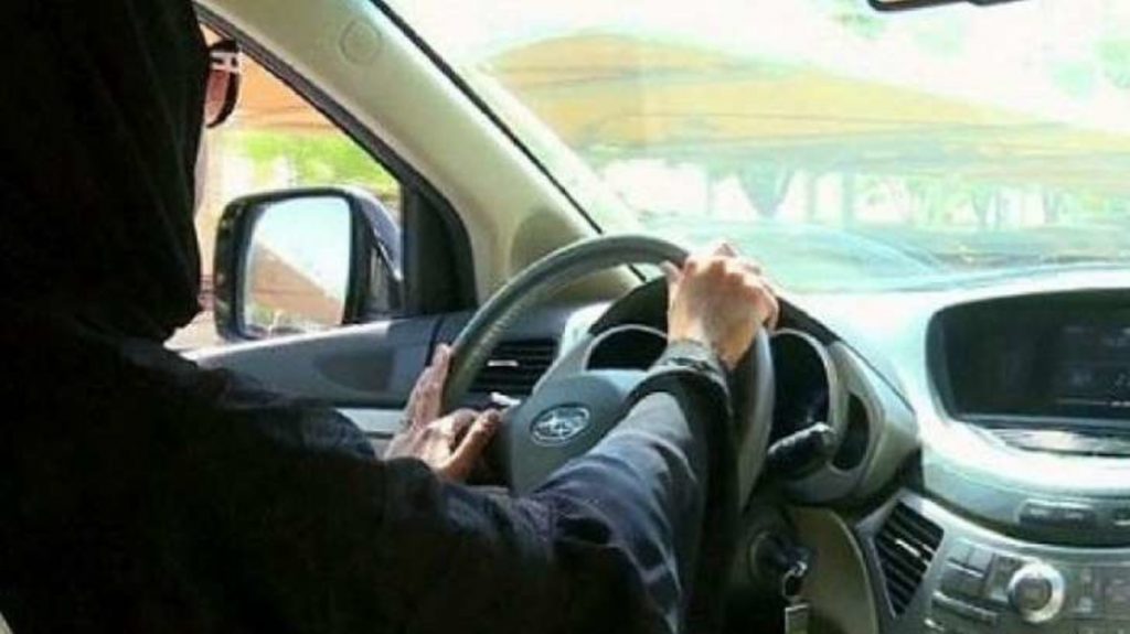 سعودي أوتو تقدم روشتة خطوات تعلم اقيادة السيارات للمبتدئات 