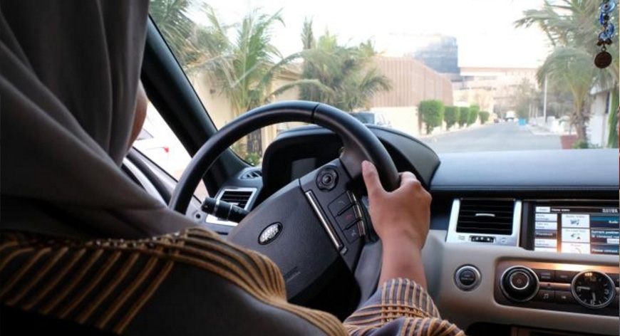 سعوديات يطلبن تعديلات على سيارتهن الفارهة