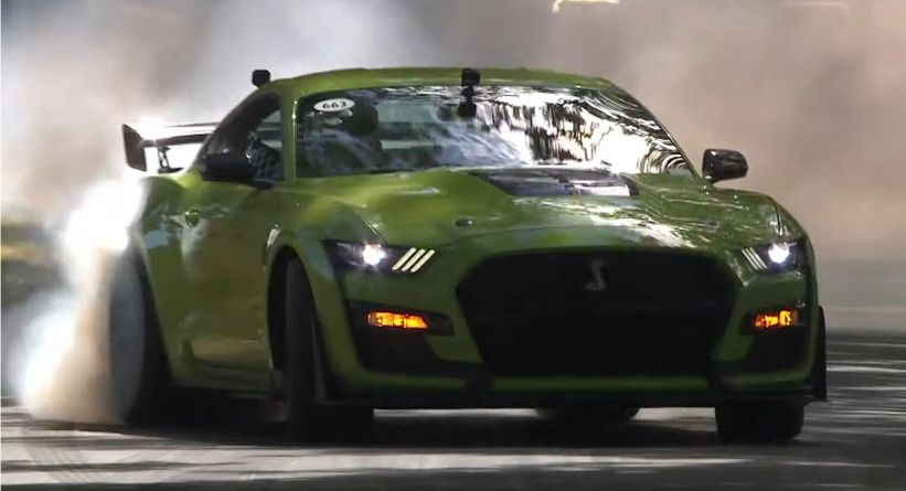 شاهد فورد موستانج شيلبي GT500 الجديدة في فيديو مثير في مهرجان جودوود