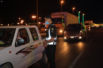 شرطة محافظة طريف تتابع تنفيذ الإجراءات الاحترازية والتدابير الوقائية