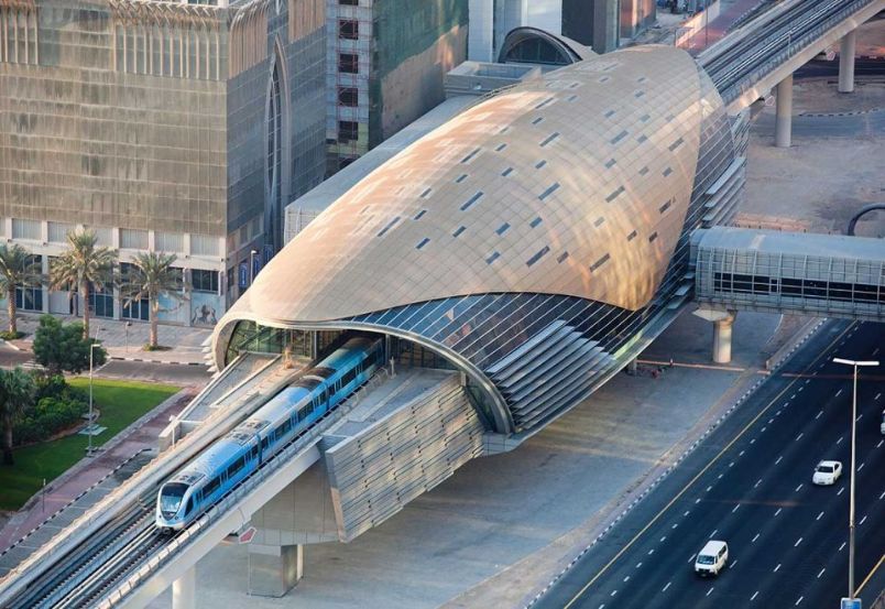 عودة حافلات و مترو دبي للعمل